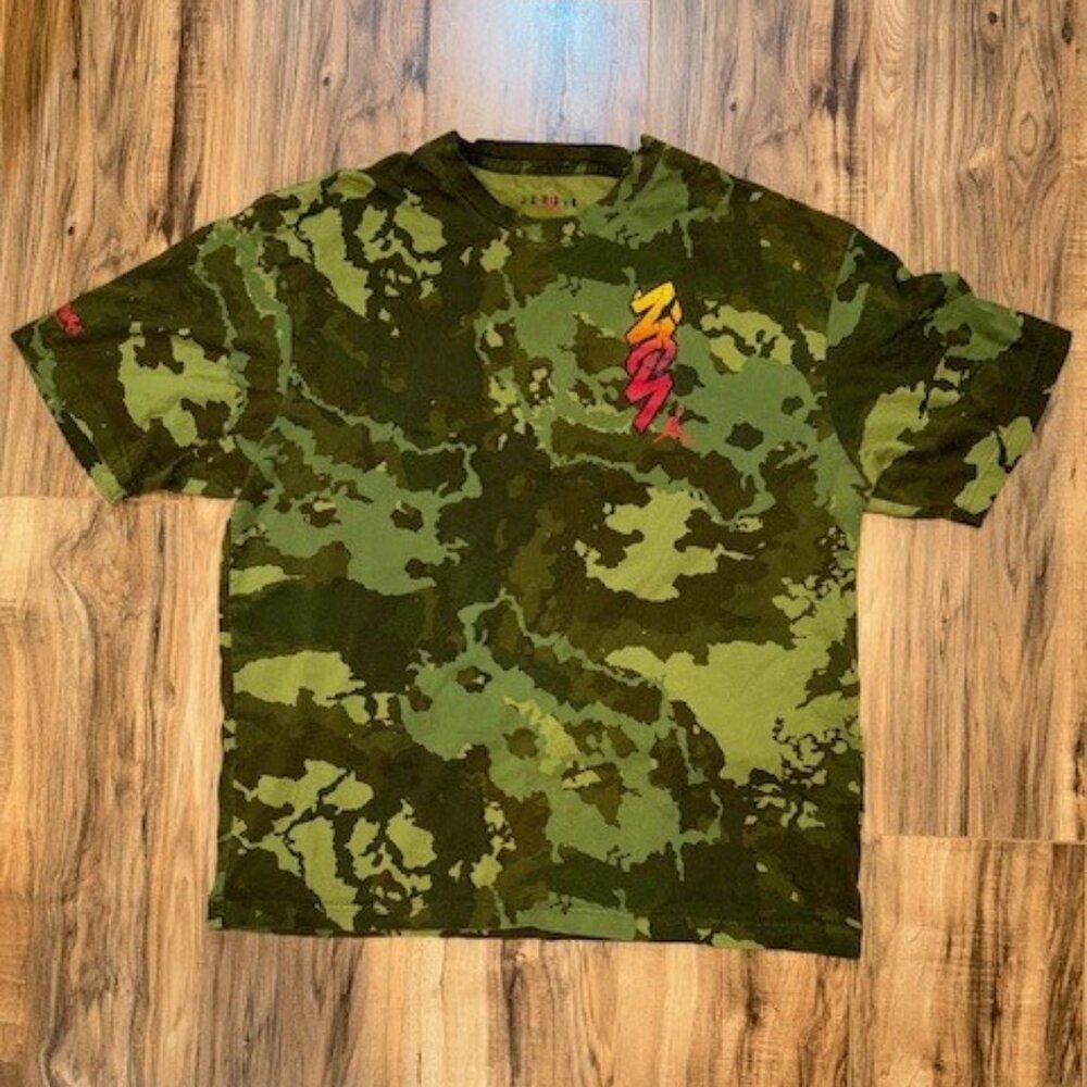 Nike "Zion Williamson" Camouflage Graphic Tee